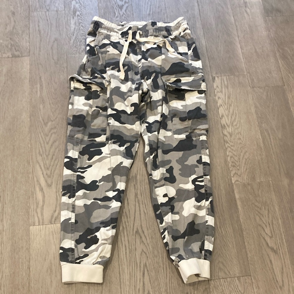 Streetwear Society Camouflage Cargo Pant